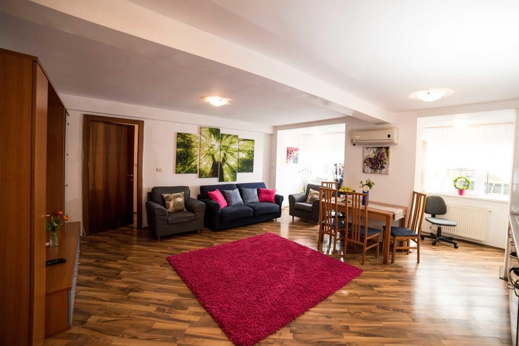 Rox Central Apartments Temesvár Kültér fotó